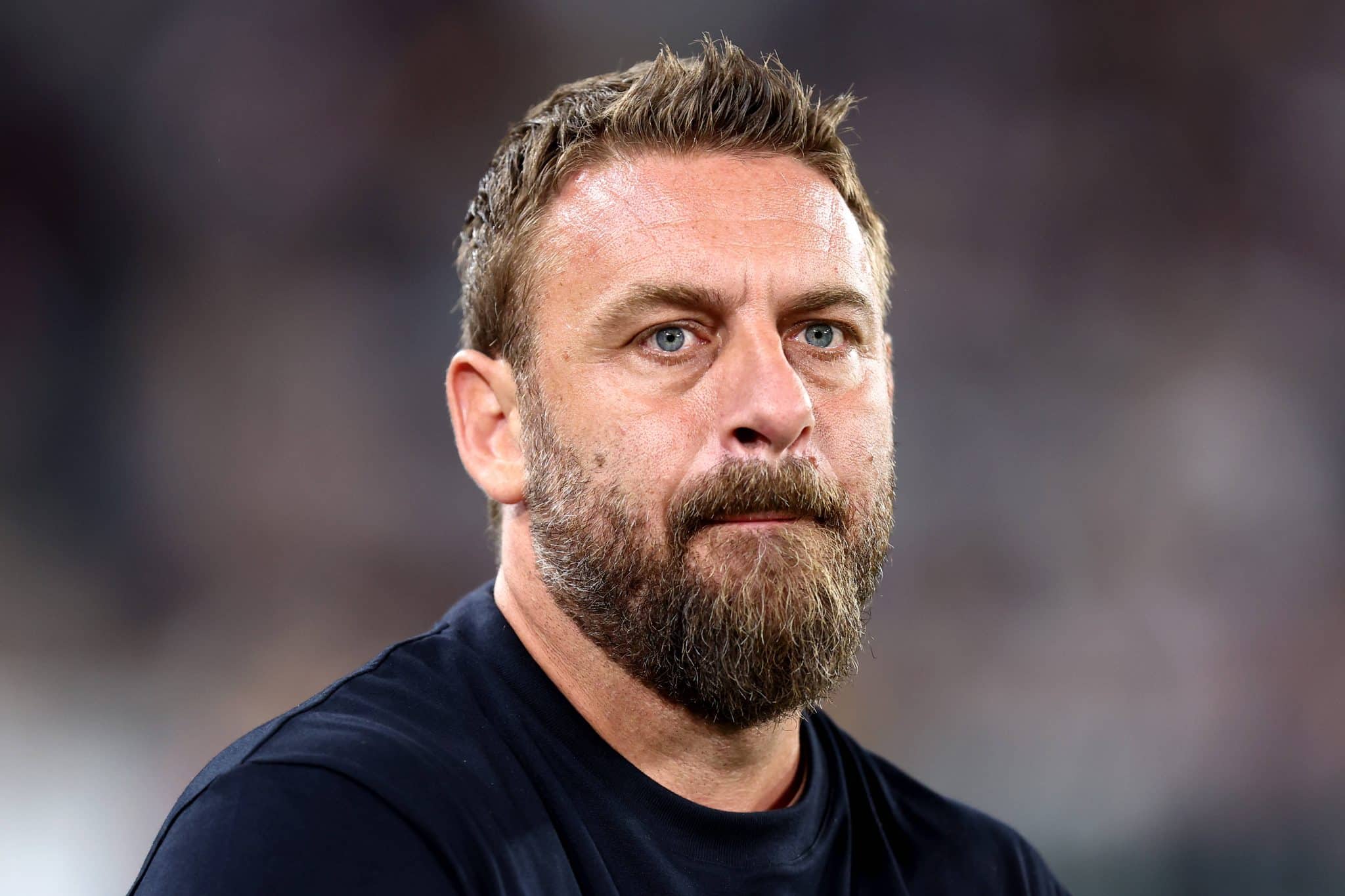 Roma demite De Rossi e j&aacute; tem plano B para o restante da temporada