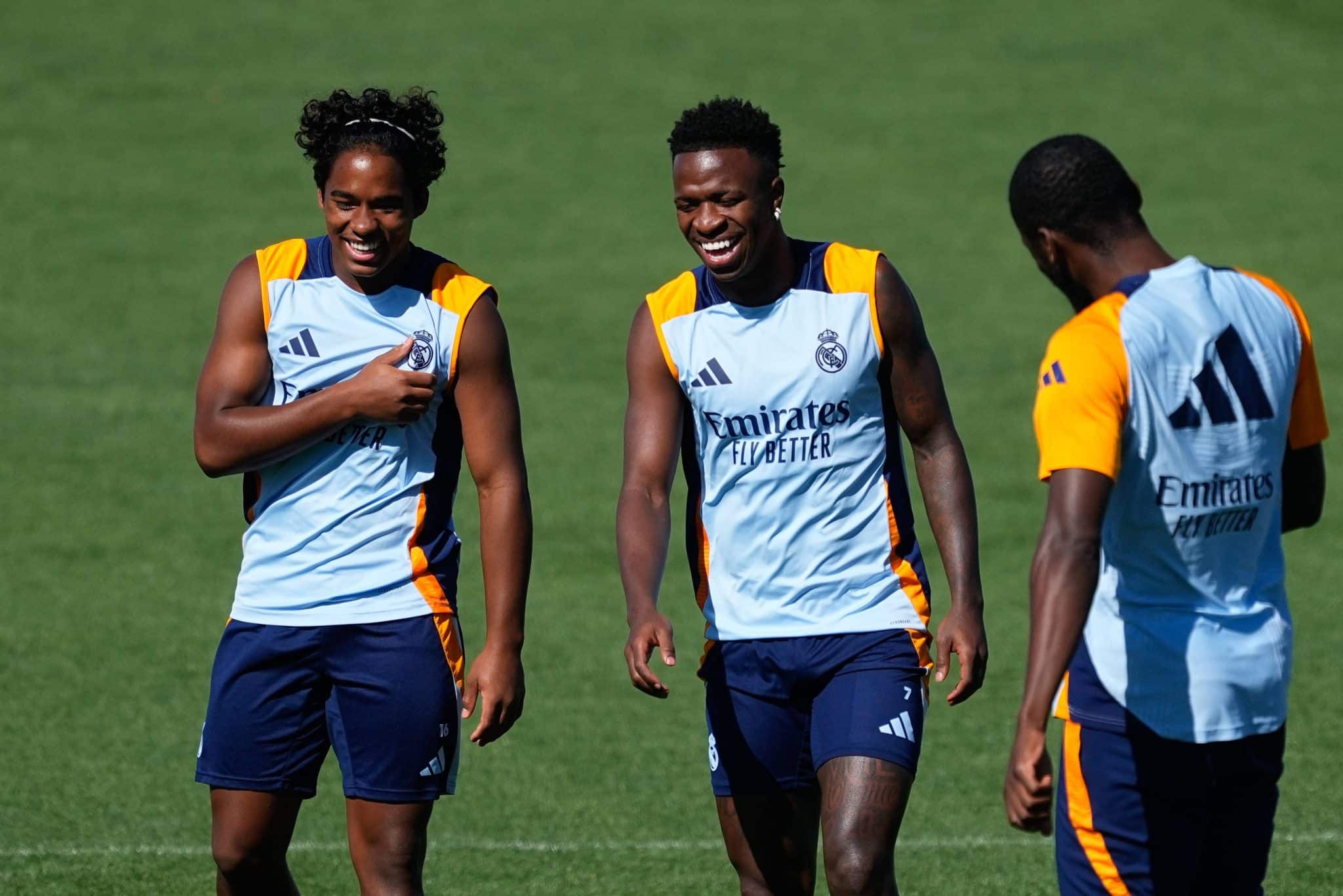 Simeone responde se Real Madrid foi beneficiado antes de cl&aacute;ssico