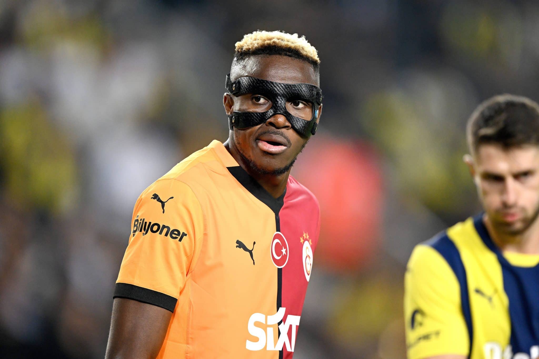 Osimhen em a&ccedil;&atilde;o contra o Fenerbah&ccedil;e 