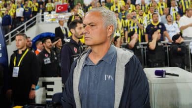 Ex-S&atilde;o Paulo e Osimhen estragam primeiro cl&aacute;ssico de Mourinho na Turquia