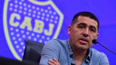 Ex-presidente da Argentina se junta a Milei em cr&iacute;ticas a Riquelme no Boca Juniors
