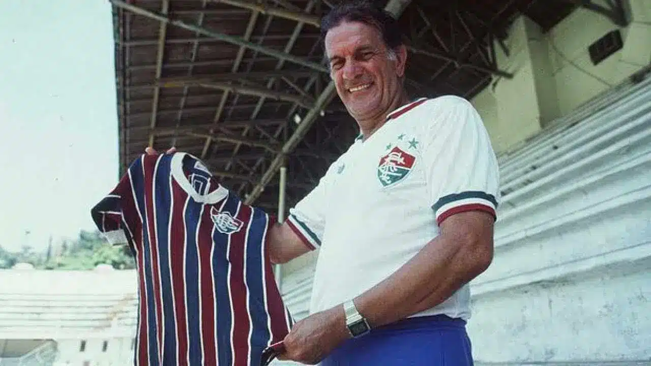 Tel&ecirc; Santana no Fluminense em 1989, seu &uacute;ltimo trabalho no clube como treinador - Foto: Flu-Mem&oacute;ria