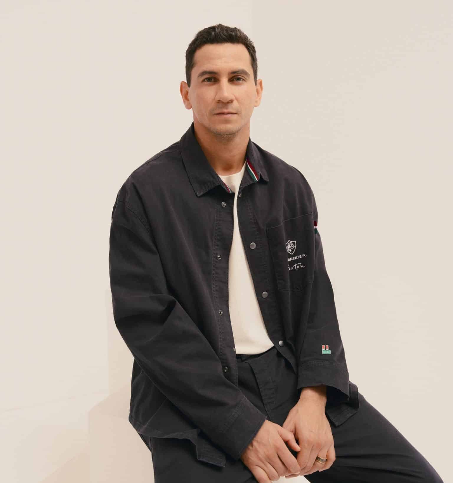 Foxton lan&ccedil;ou cole&ccedil;&atilde;o de uniformes de viagem do Fluminense - Foto: Foxton