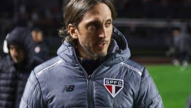 &lsquo;Cl&aacute;ssico se ganha&rsquo;: Zubeld&iacute;a afasta cr&iacute;ticas &agrave; postura e define objetivo