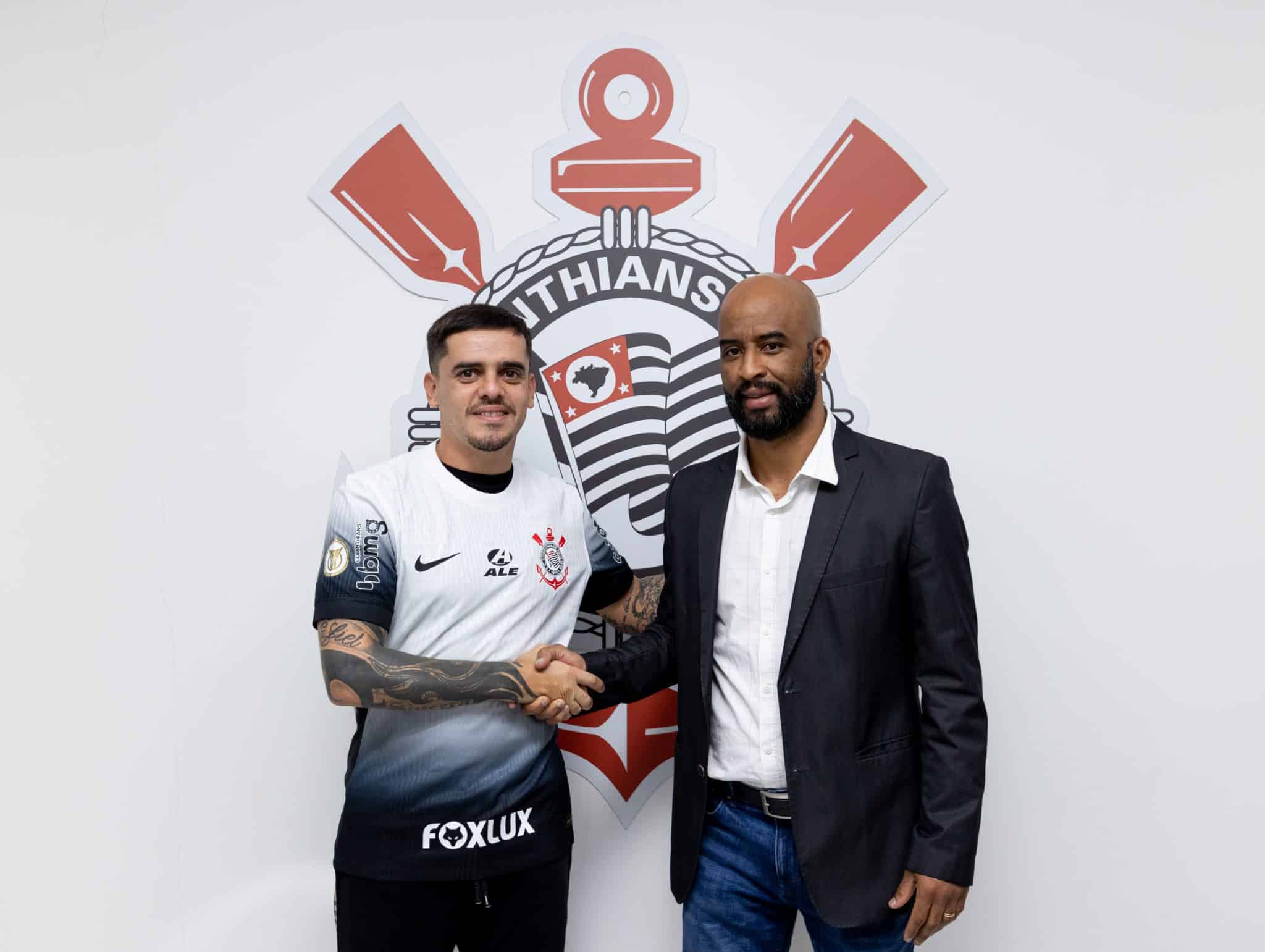 Fagner renova&ccedil;&atilde;o Corinthians