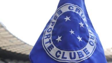Torcedora do Cruzeiro denuncia racismo no Mineir&atilde;o: &lsquo;N&atilde;o quero mais voltar&rsquo;