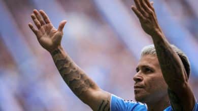 Novidades na escala&ccedil;&atilde;o abrem caminho para Gr&ecirc;mio superar problemas e o Atl&eacute;tico-GO