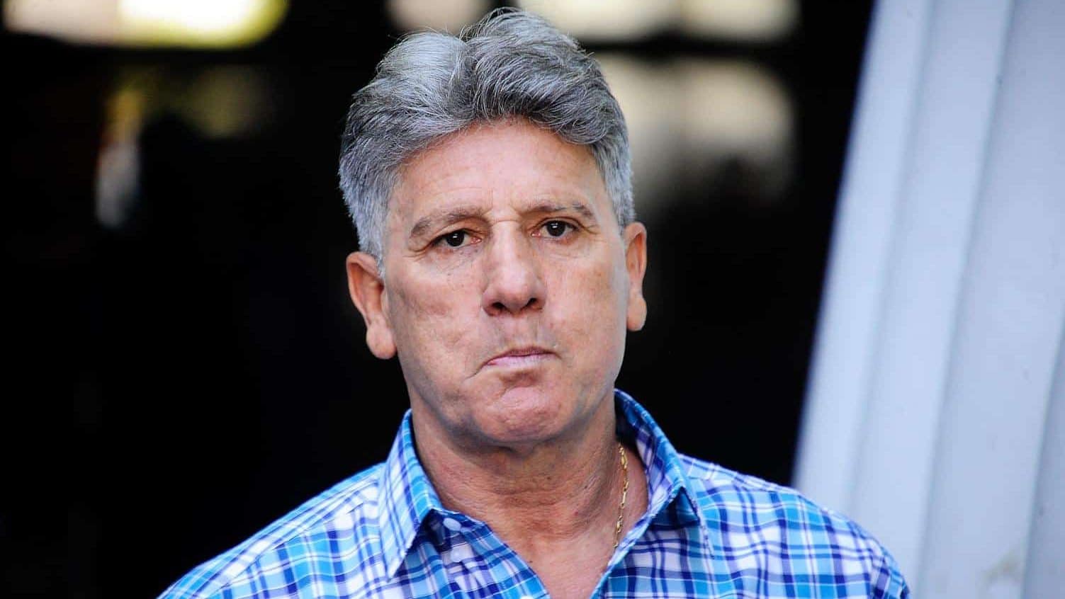 Renato Portaluppi no jogo entre Gr&ecirc;mio e Atl&eacute;tico-GO