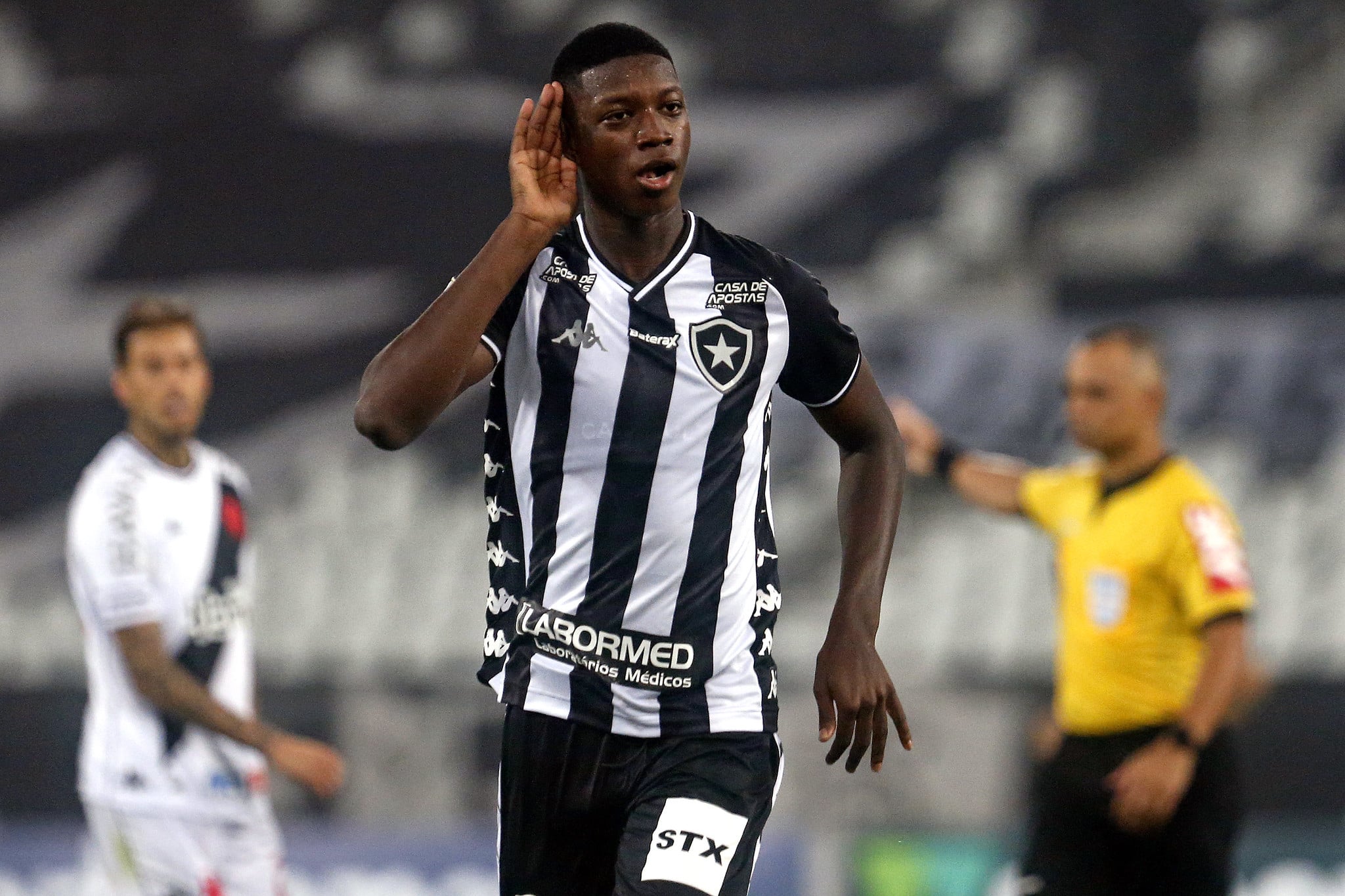 Matheus Babi atuou pelo Botafogo entre 2020 e 2021