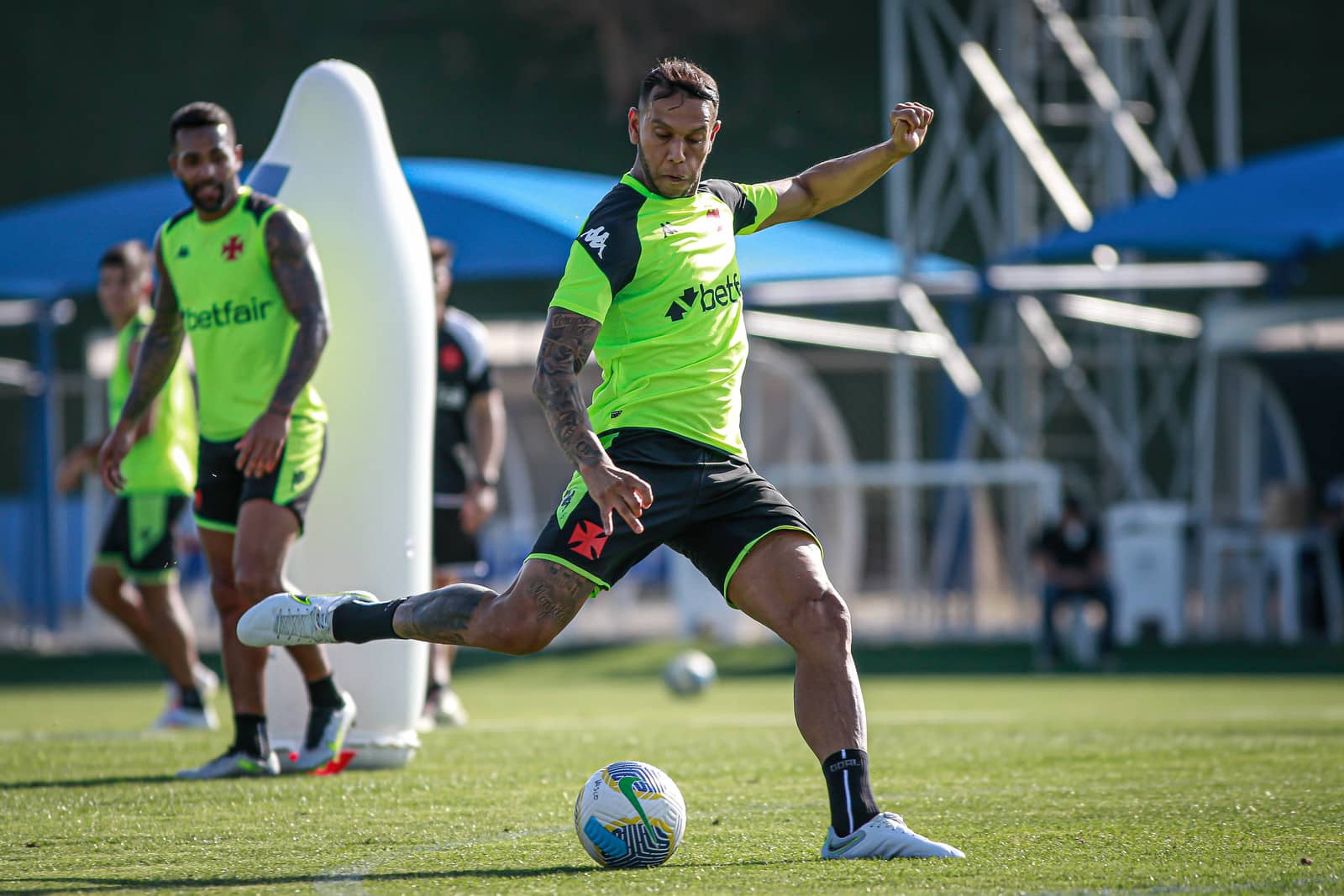 Souza em treino do Vasco