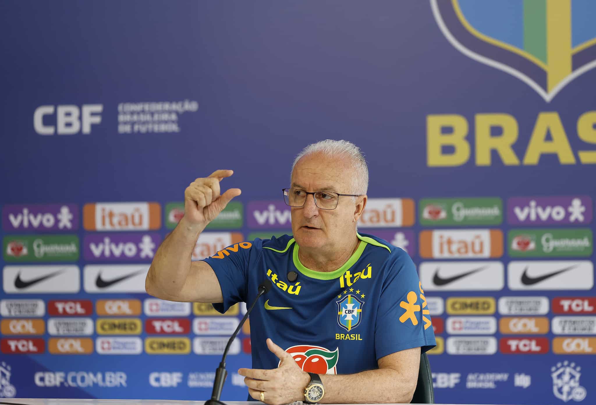 Dorival mostra por que o &lsquo;impressionante&rsquo; Danilo &eacute; mais importante do que parece na Sele&ccedil;&atilde;o