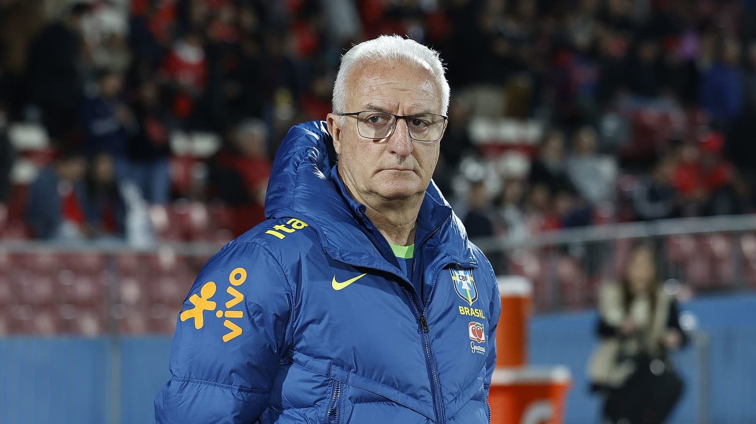 Dorival J&uacute;nior, no comando da Sele&ccedil;&atilde;o contra o Chile