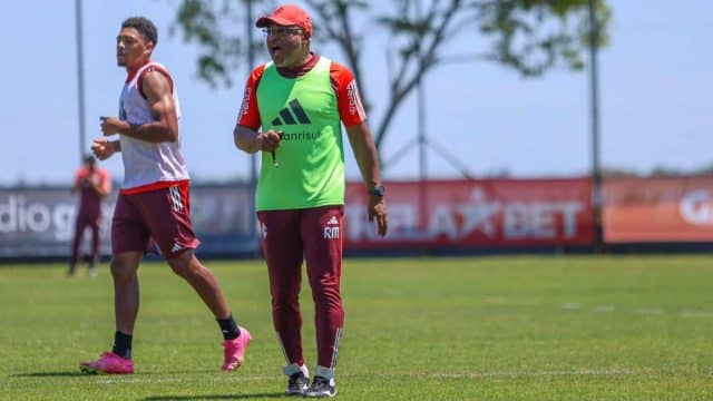 L&iacute;der desde a chegada de Roger, Internacional pode voltar ao G4 depois de 29 rodadas