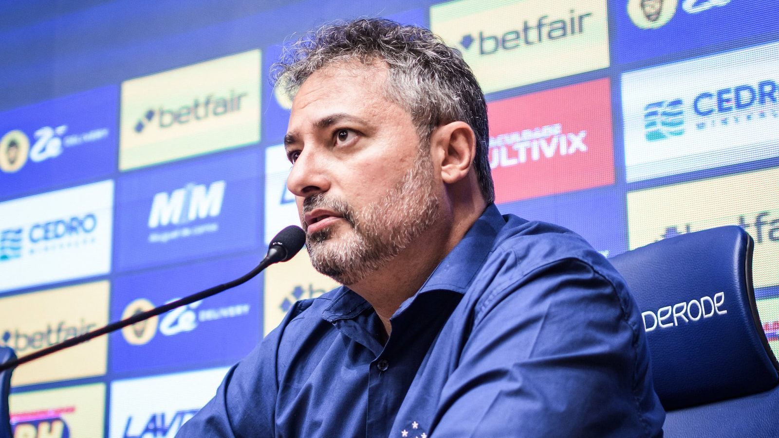 Mattos explica fala de Pedrinho sobre feminino do Cruzeiro: &lsquo;Passo maior que a perna&rsquo;