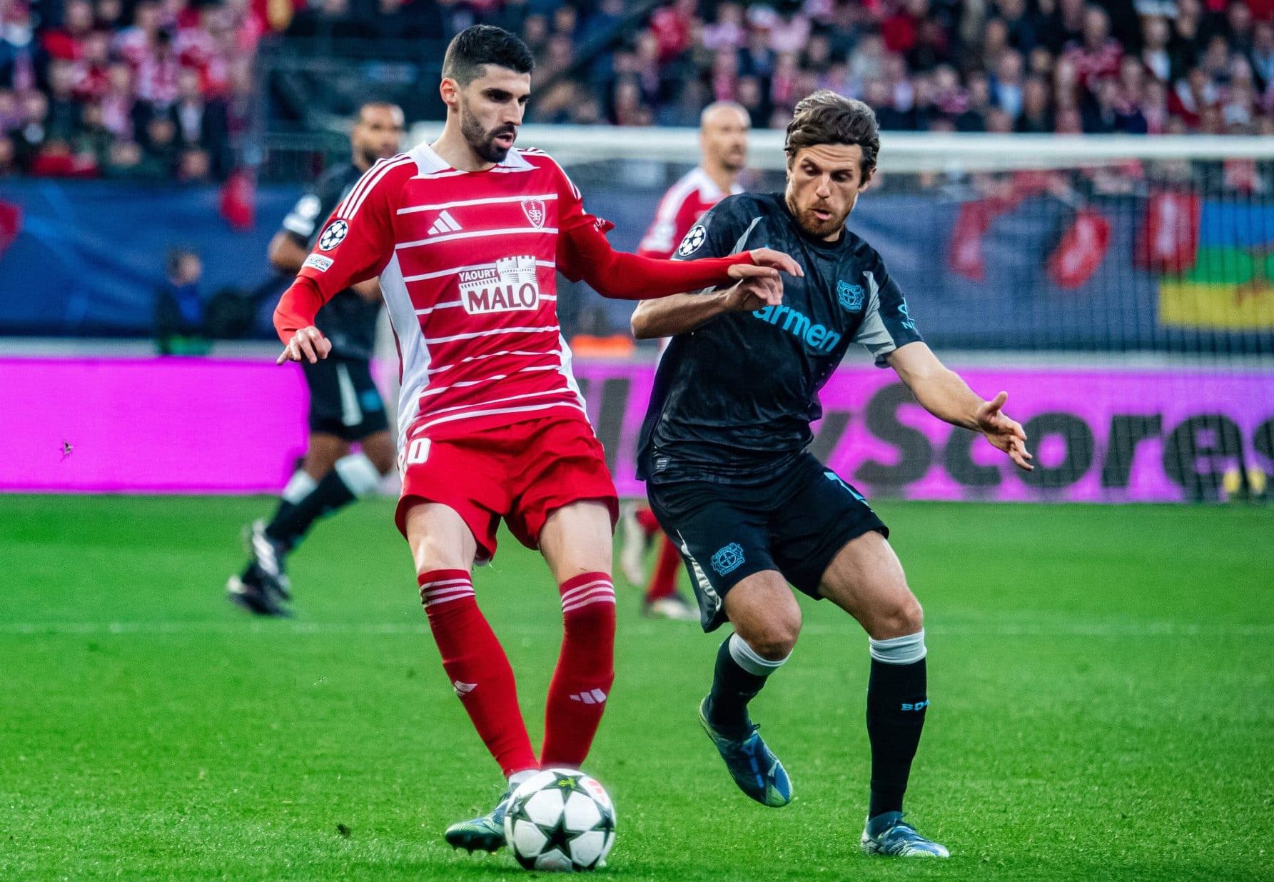 Brest surpreende Leverkusen e se candidata a &lsquo;conto de fadas&rsquo; da Champions League