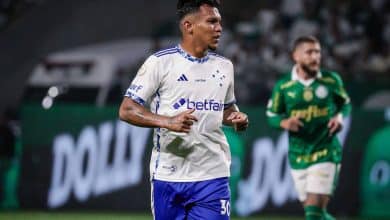 Veron fica no Cruzeiro? Empres&aacute;rio explica situa&ccedil;&atilde;o contratual do meia