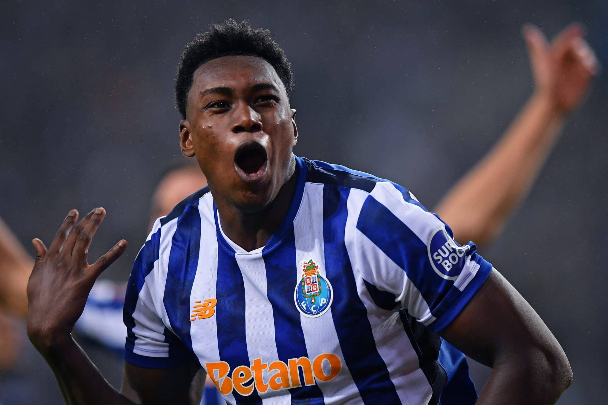 Samu Omorodion, de esnobado por Simeone a cogitado em campe&atilde; da Europa