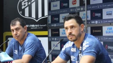Santos: Carille defende Giuliano ap&oacute;s fala sobre Miguelito: &lsquo;Para que lado ir?&rsquo;