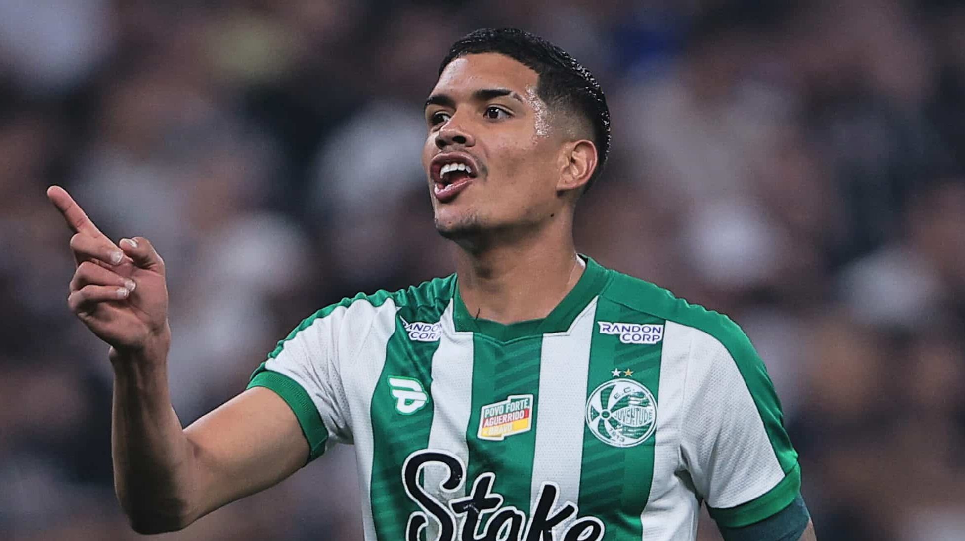 Santos recusa nova proposta por Lucas Barbosa e quer mais dinheiro