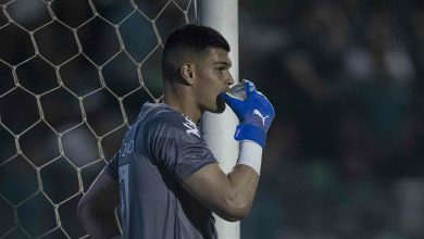 Noite desastrosa de Braz&atilde;o faz Santos desperdi&ccedil;ar chance de liderar S&eacute;rie B