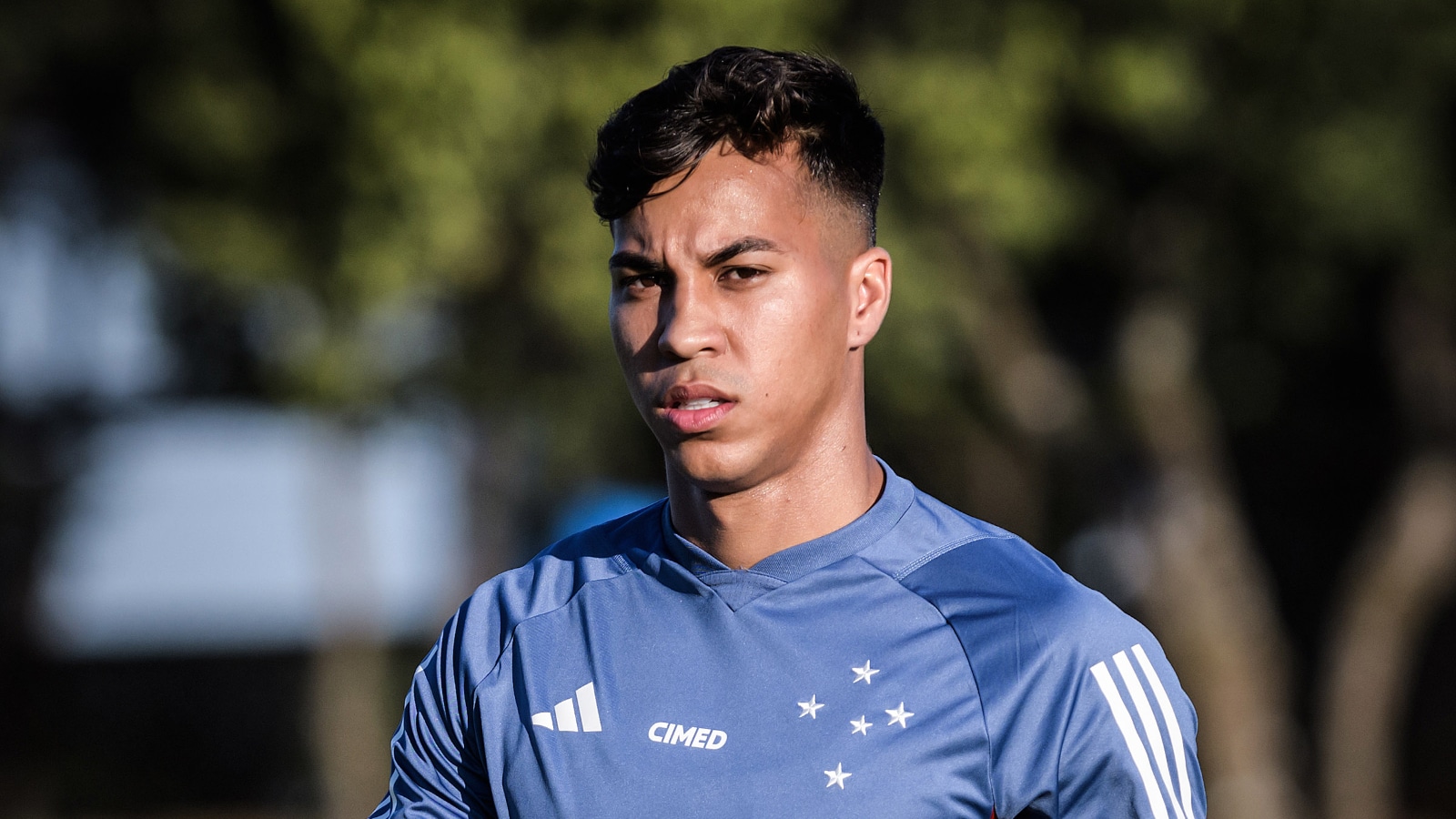 Kaio Jorge revela a maior cobran&ccedil;a de Diniz nos treinos do Cruzeiro