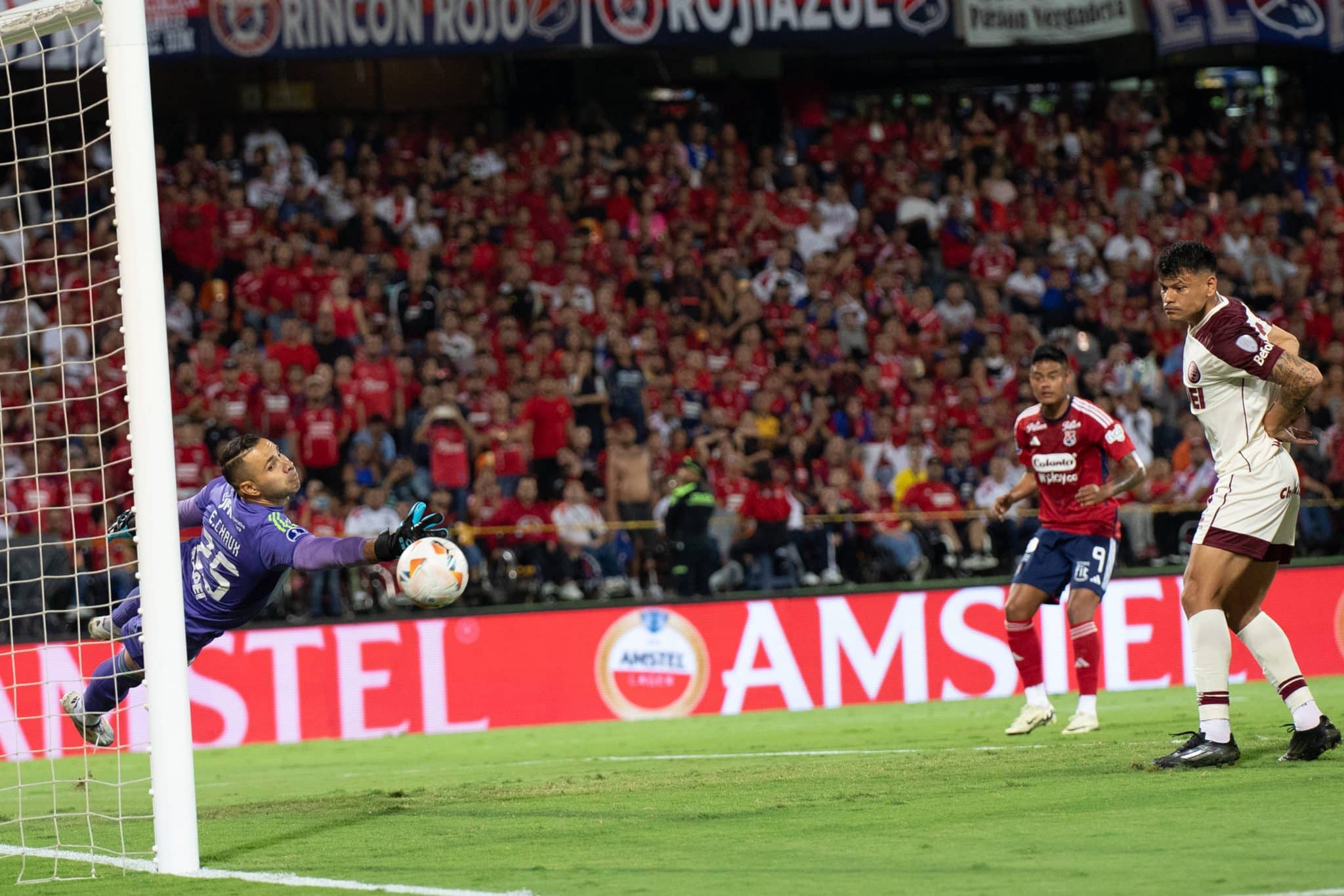 O Lan&uacute;s n&atilde;o conseguiu vencer o Independiente Medell&iacute;n nas quartas da Sul-Americana no tempo normal, passando nos p&ecirc;naltis ap&oacute;s dois empates