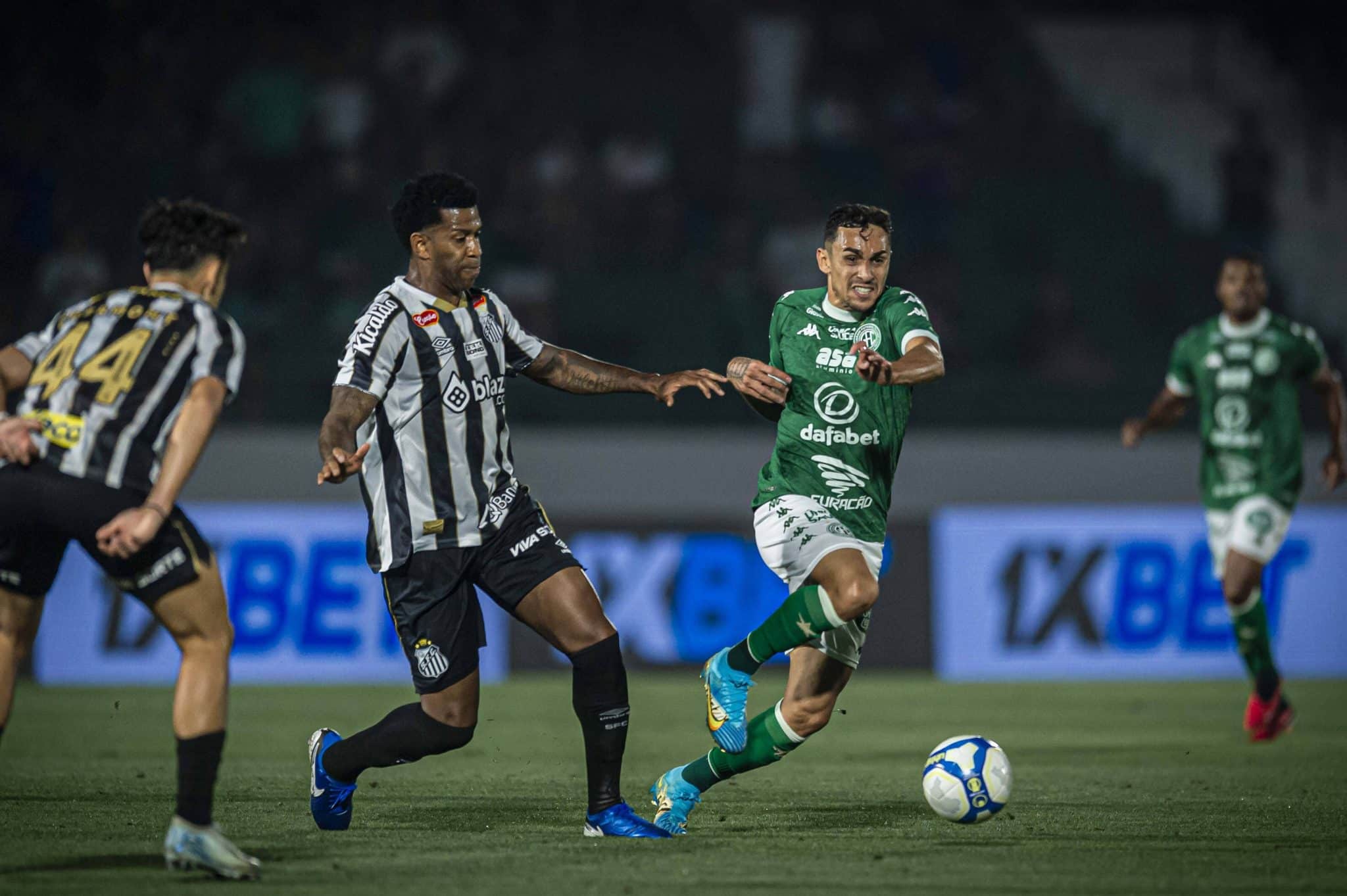 Guarani ter&aacute; de fazer milagre para sair da lanterna da S&eacute;rie B, e se salvar do descenso
