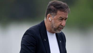 Conselho do Corinthians adota nova estrat&eacute;gia para votar impeachment de Augusto Melo