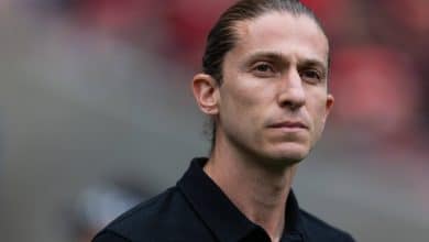 Filipe Lu&iacute;s vai poupar o time em Flamengo x Internacional antes da Copa do Brasil?