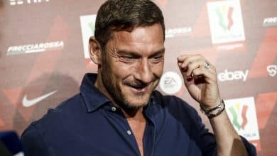 Totti revela convites de clubes e cogita volta ao futebol: &lsquo;Estaria pronto&rsquo;