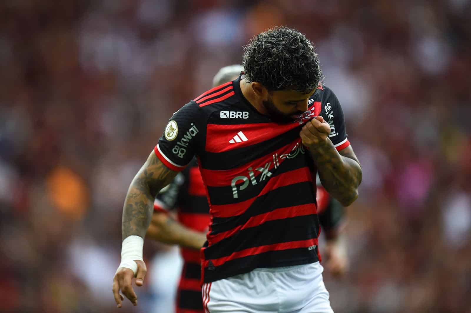 O carinho fundamental para que Gabigol quebrasse inc&ocirc;modo jejum pelo Flamengo