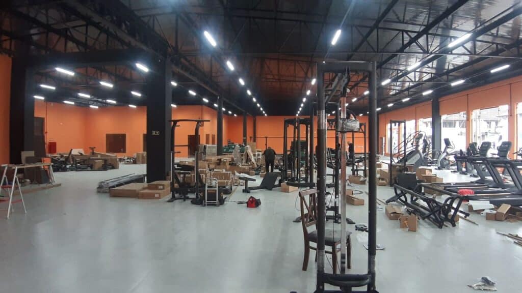 Aparelhos da futura nova academia do Igua&ccedil;u