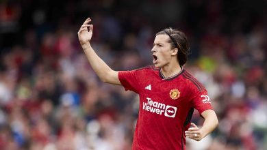 Vendido a pre&ccedil;o de banana pelo United, lateral vira alvo de Real Madrid e Barcelona