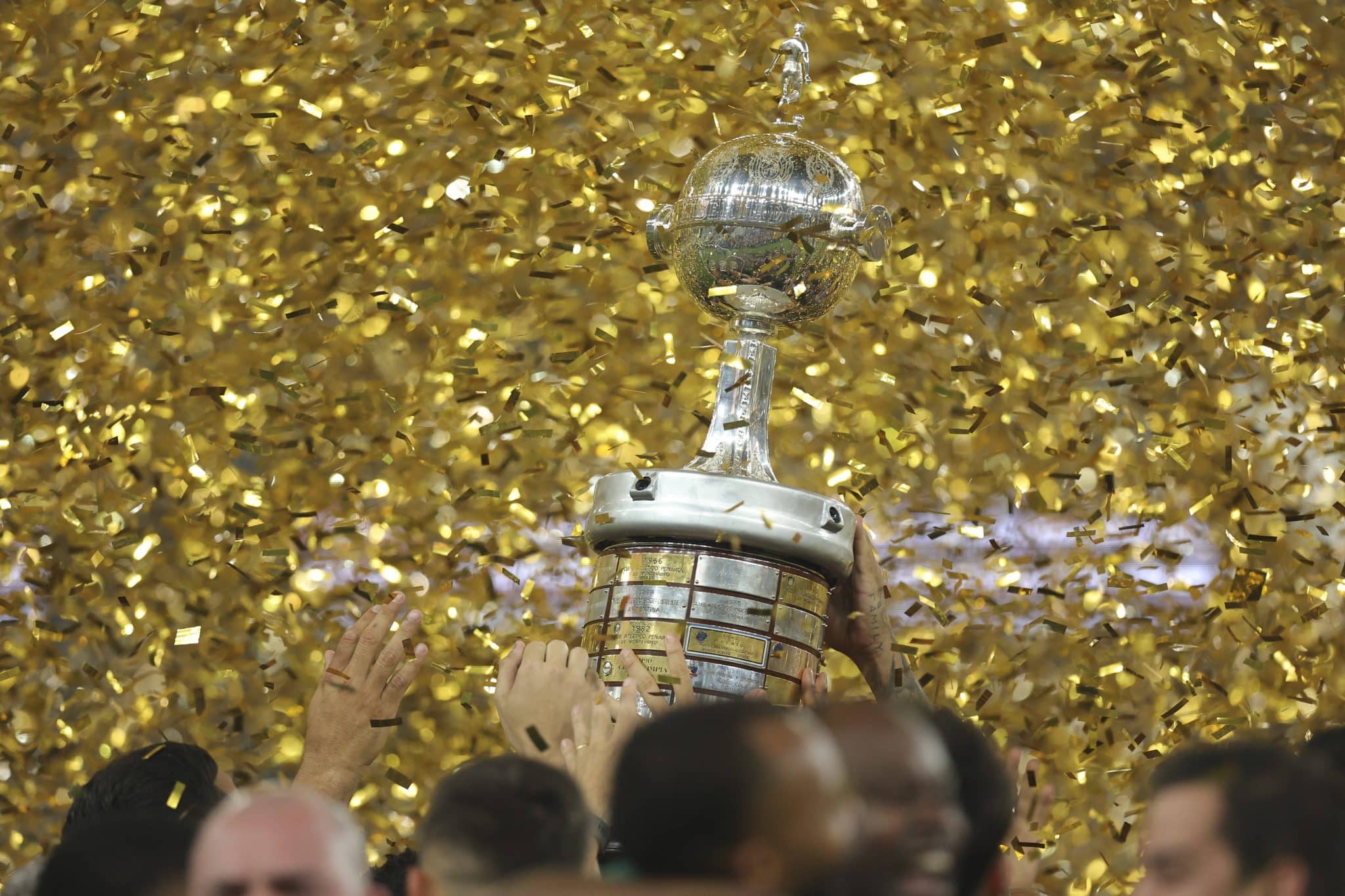 Libertadores 2025 ter&aacute; 4 brasileiros como cabe&ccedil;as de chave; veja potes do sorteio