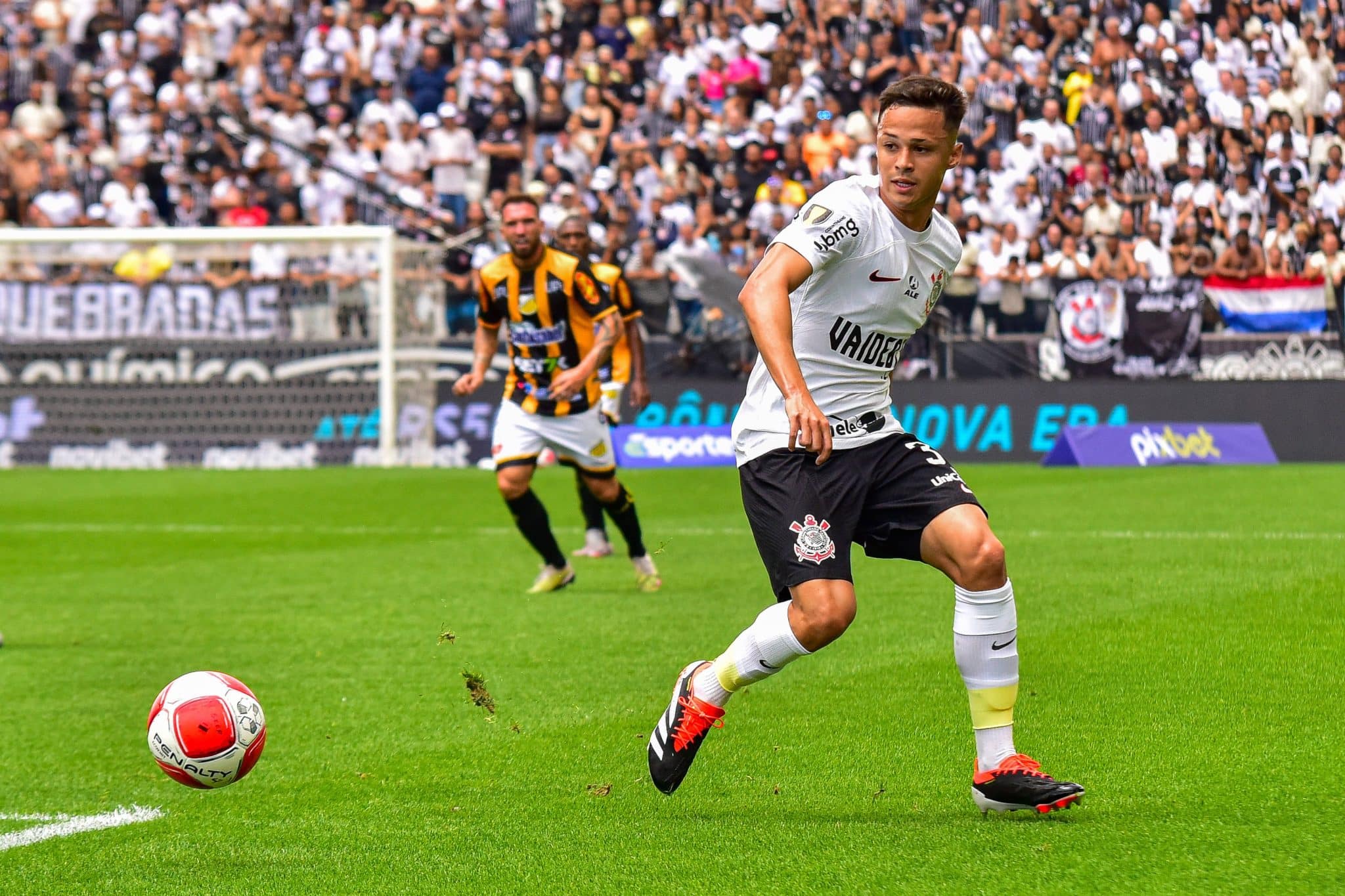 Matheus Ara&uacute;jo Corinthians