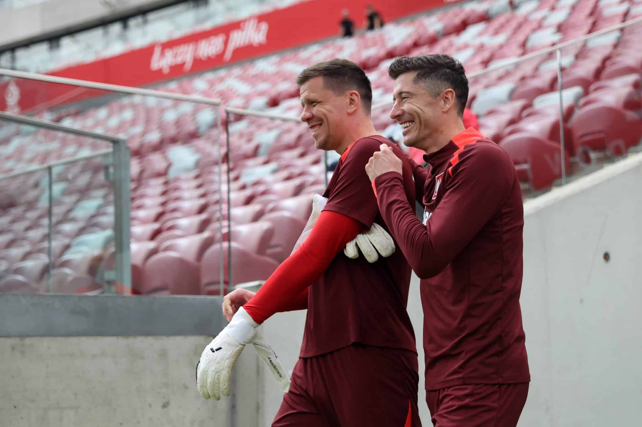 Lewandowski e Szczesny na Sele&ccedil;&atilde;o da Pol&ocirc;nia. Foto: Imago