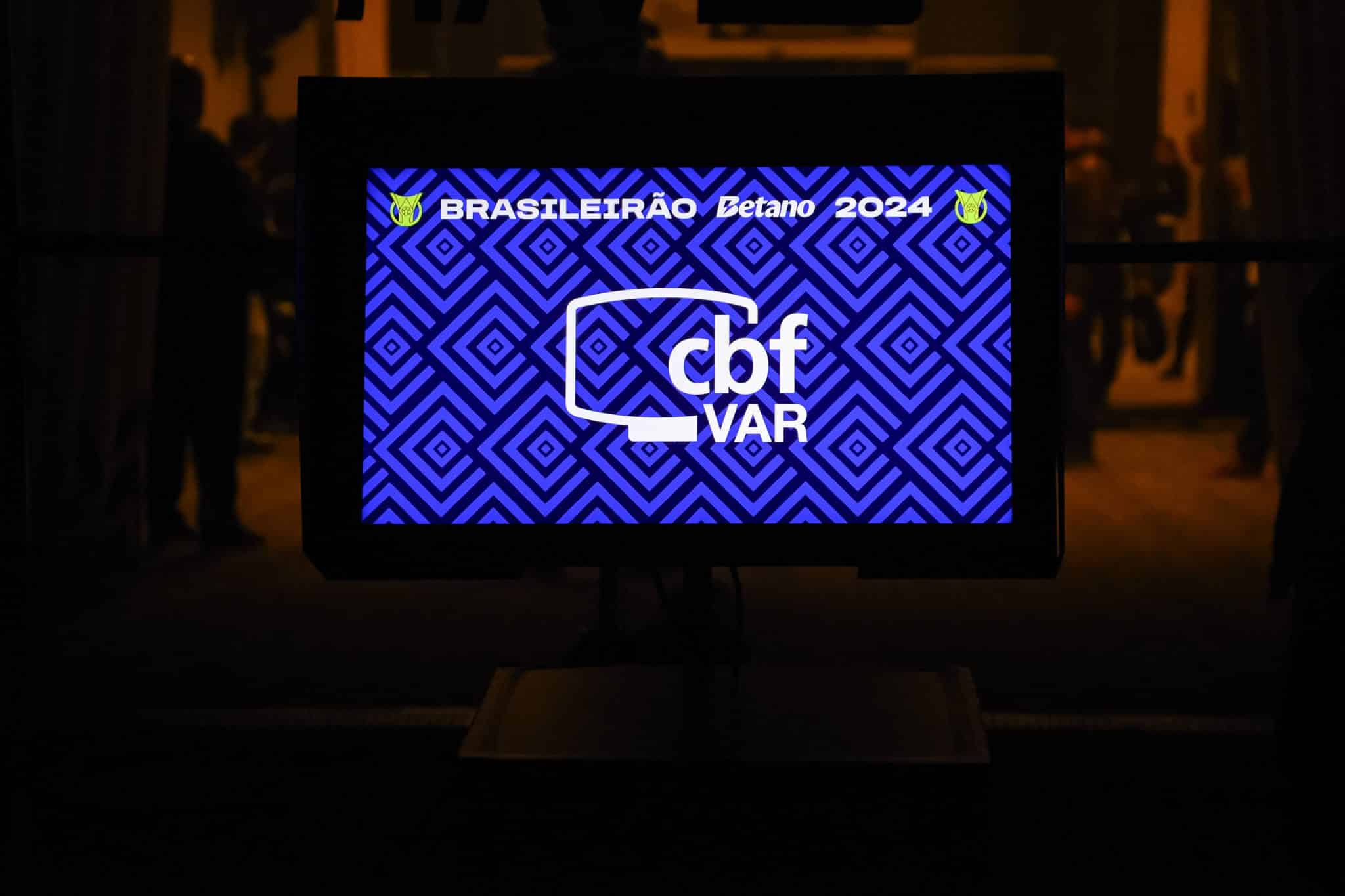 Foto: (Imago) - Cabine do VAR do Campeonato Brasileiro