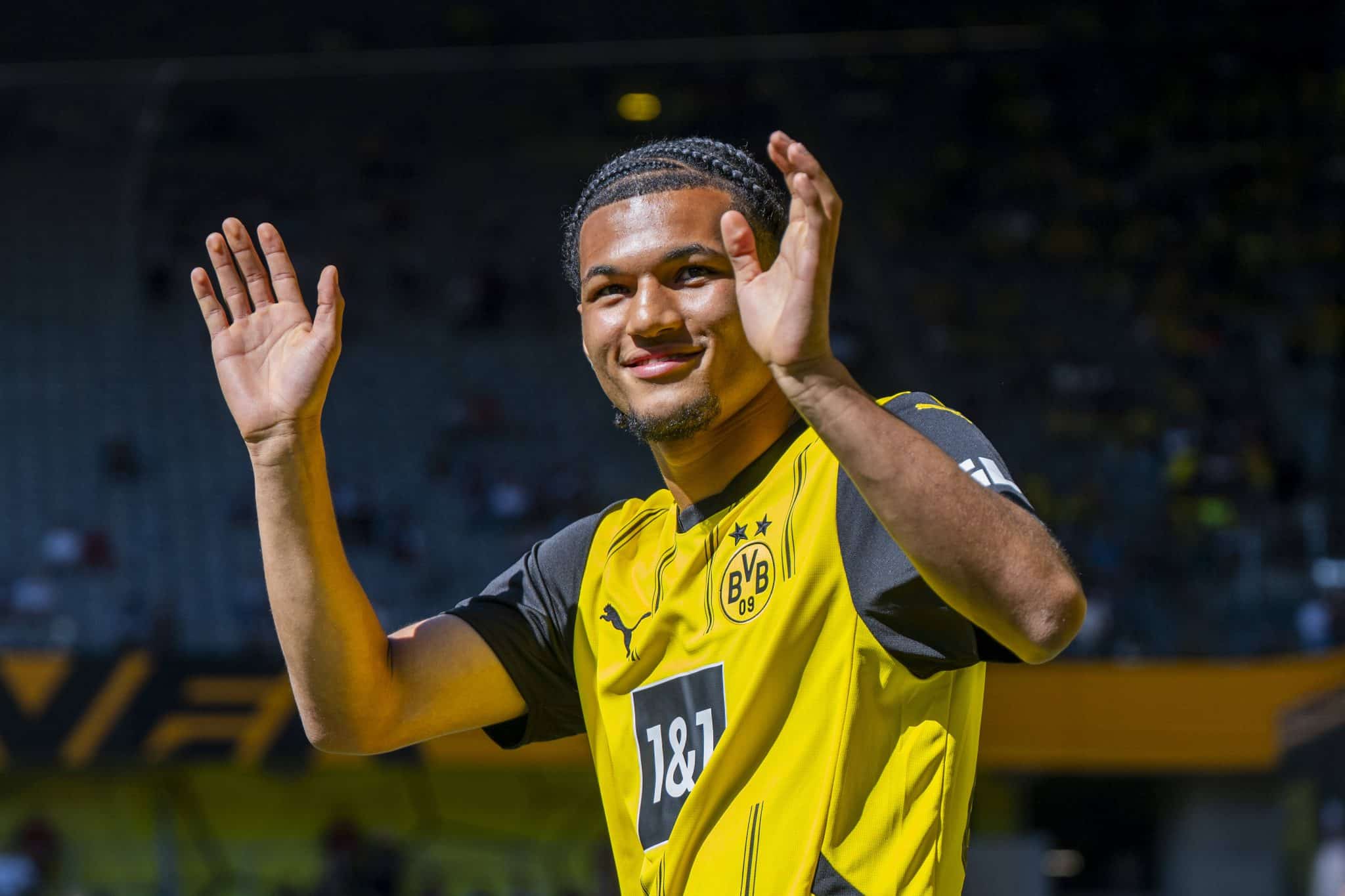 Foto: (Imago) - Paris Brunner pelo Borussia Dortmund