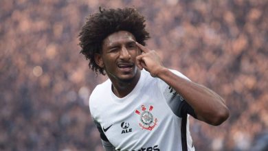 Talles Magno vira dor de cabe&ccedil;a no ataque do Corinthians ap&oacute;s in&iacute;cio un&acirc;nime