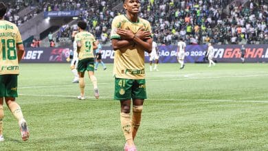 Est&ecirc;v&atilde;o revela conversa com Cole Palmer e diz porque escolheu o Chelsea