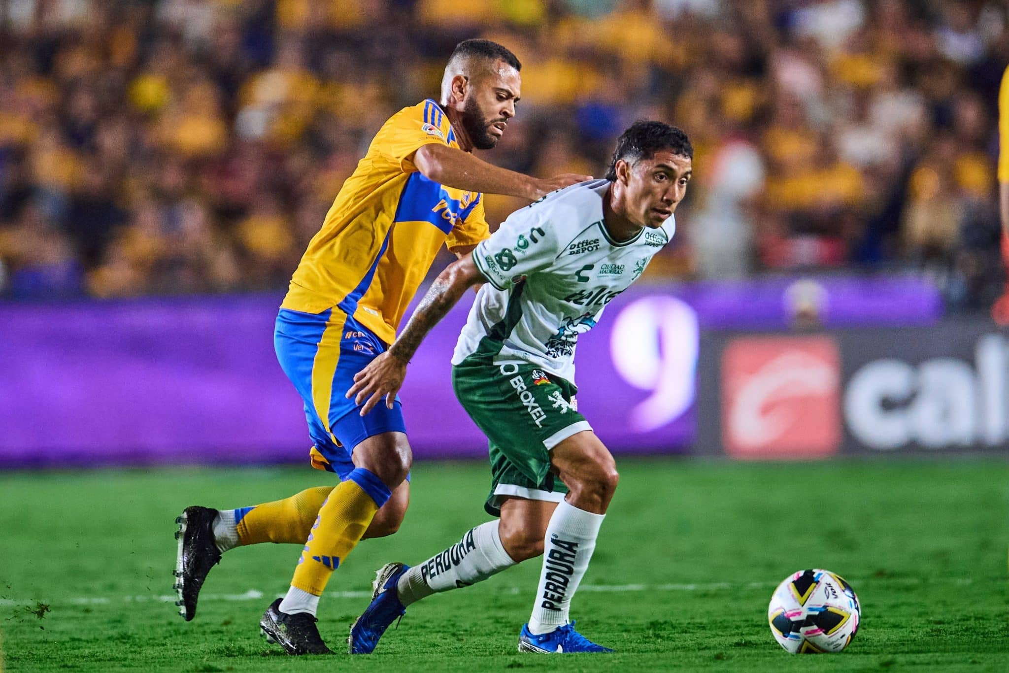 Ap&oacute;s cinco anos preso por homic&iacute;dio, ex-Athletico &eacute; convocado para jogo contra o Brasil