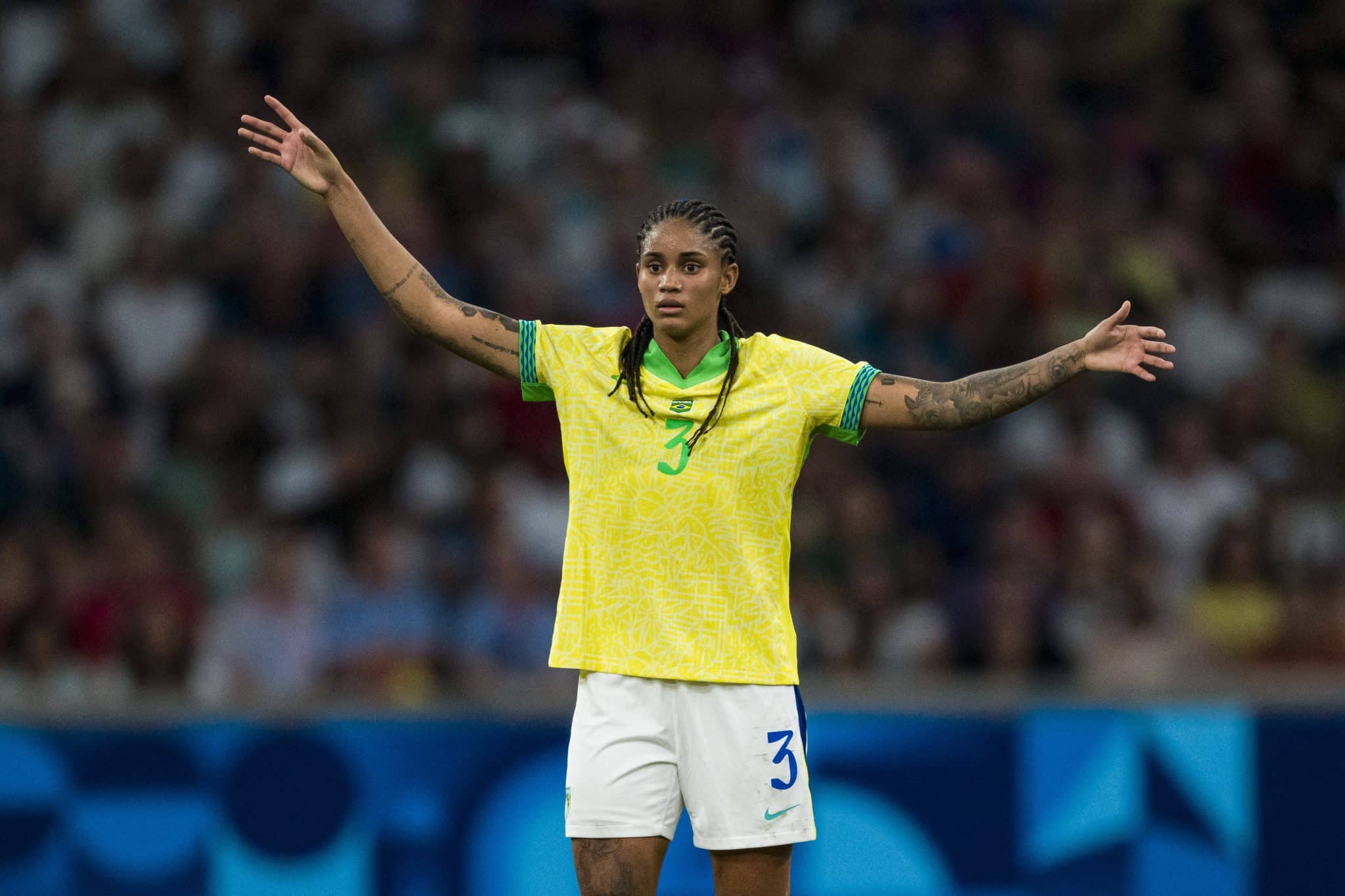 Foto: (Imago) - Tarciane, zagueira da sele&ccedil;&atilde;o brasileira feminina