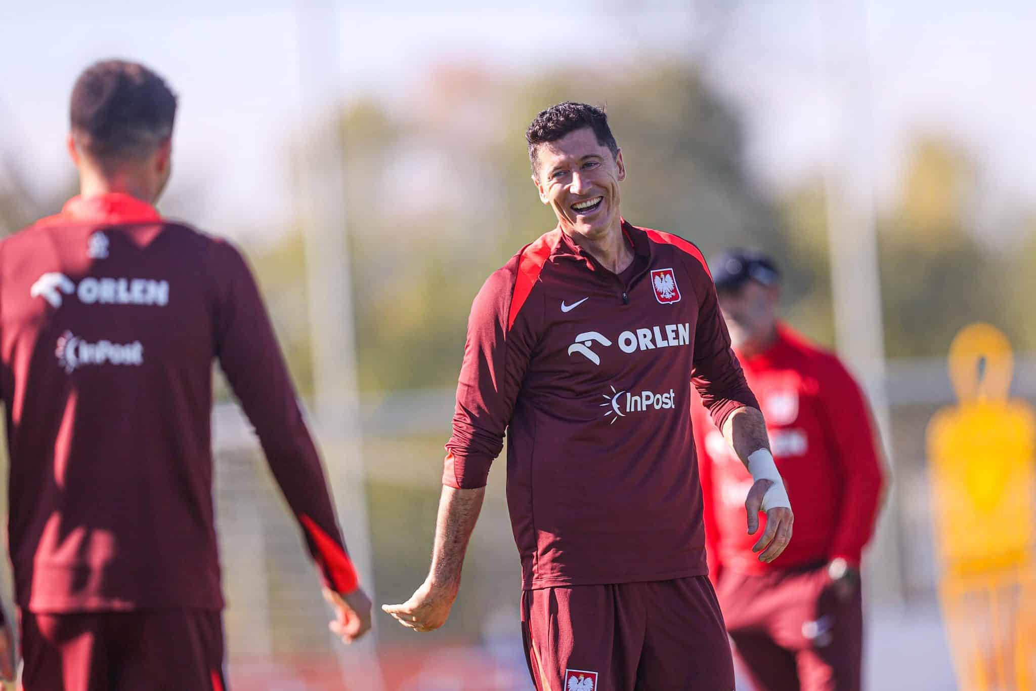Lewandowski em treino da sele&ccedil;&atilde;o polonesa