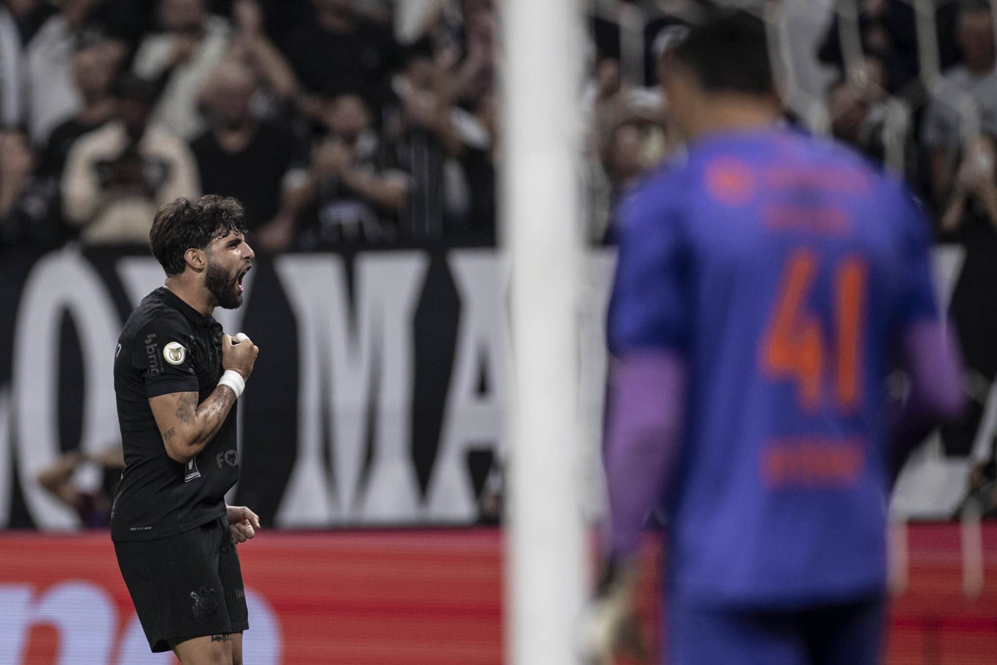 Corinthians pede efeito suspensivo e quer ter Yuri Alberto contra o Palmeiras