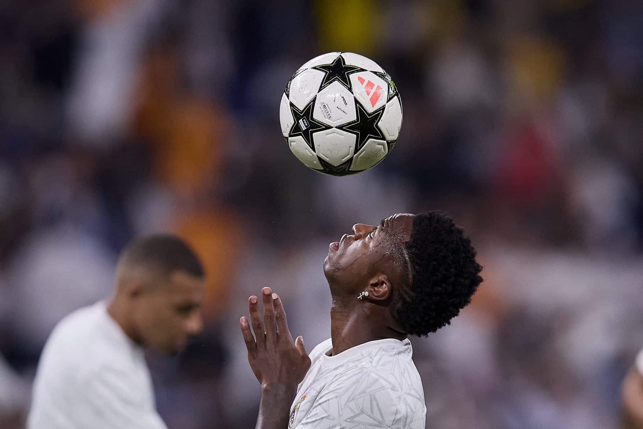 Bola de Ouro: Quem s&atilde;o os favoritos? Quem pode amea&ccedil;ar Vinicius Jr?