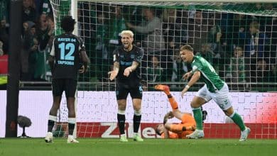 Bayer Leverkusen prova do seu pr&oacute;prio veneno em in&iacute;cio irreconhec&iacute;vel na Bundesliga