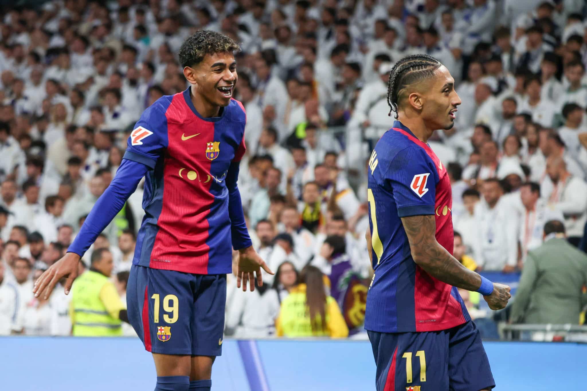 Raphinha e Yamal. Foto: Imago