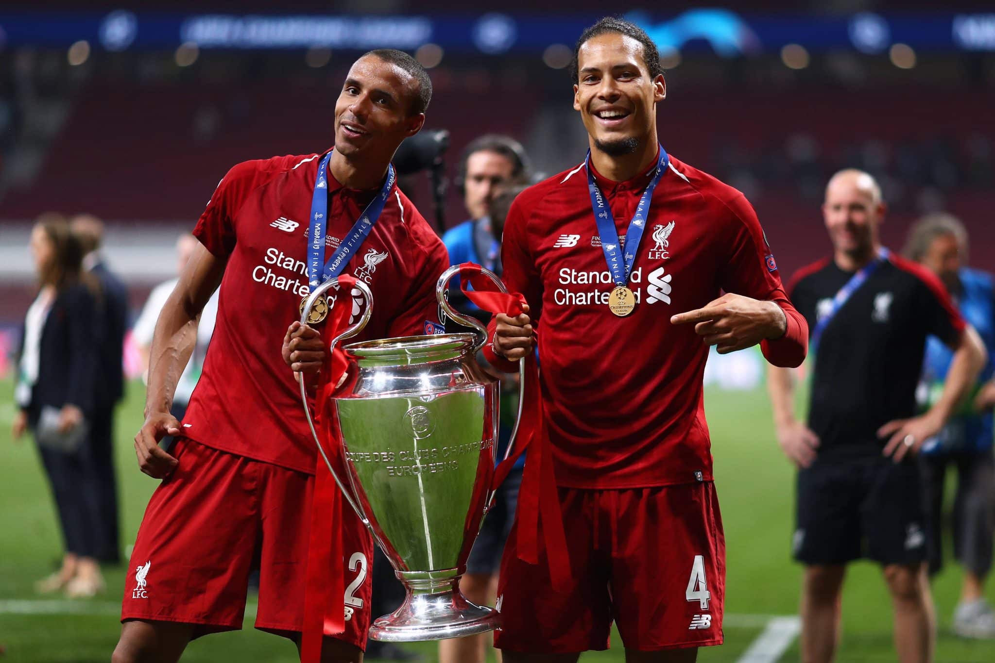 A extensa lista de trof&eacute;us de Joel Matip, ex-Liverpool que anunciou aposentadoria