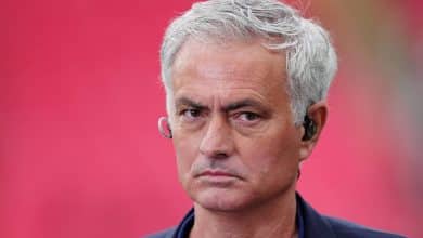 Irritado com Uefa, Mourinho j&aacute; fala em deixar o Fenerbah&ccedil;e: &lsquo;pronto para ir&rsquo;