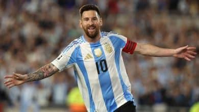 Massacre da Argentina tem gol de Almada e show de Messi, que sonha com recorde de CR7
